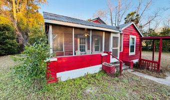 507 S Poplar St, Adel, GA 31620