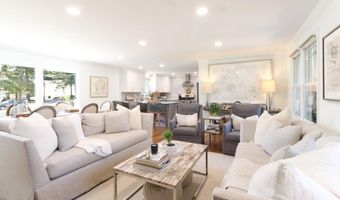 1092 W Lake Dr, Athens, GA 30606