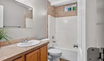 3190 NE Delmas St, Bend, OR 97701