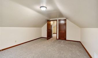 1605 6th St SE, Austin, MN 55912