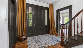 31 Canterbury Rd, Brooklyn, CT 06234