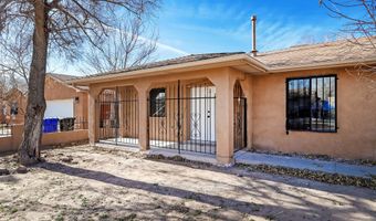 329 46th St NW, Albuquerque, NM 87105
