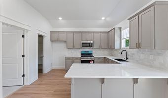 17 Westmorland Dr, Bella Vista, AR 72714