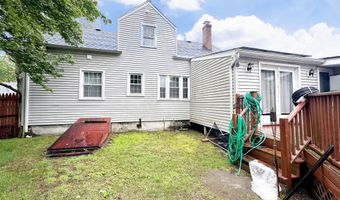 29 Hooker Rd, Bridgeport, CT 06610