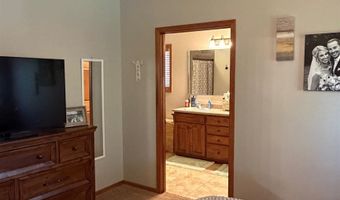 201 Hillside Dr, Algona, IA 50511