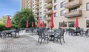5225 POOKS HILL Rd 621N, Bethesda, MD 20814