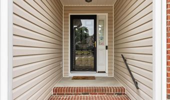 108 Camberly Ln, Aberdeen, NC 28315