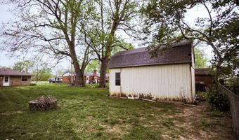 8325 Lake Rd, Indianapolis, IN 46217