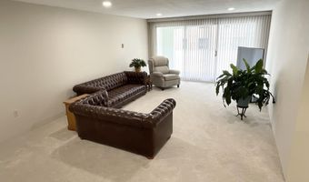 800 1st Dr NW 102, Austin, MN 55912