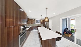 64 VAN HOUTEN Pl, Belleville, NJ 07109