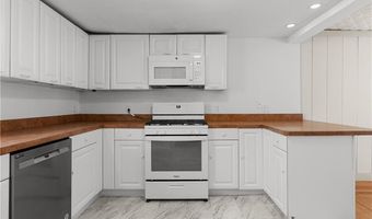 36 CONNECTION St, Newport, RI 02840