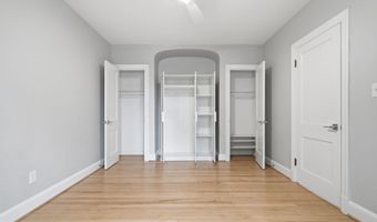 715 S WASHINGTON St A-32, Alexandria, VA 22314