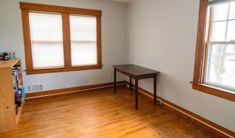 117 Oak Grove Ave, Brattleboro, VT 05301