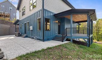 18 Winterhawk Dr, Arden, NC 28704
