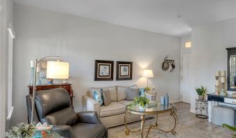 19119 Palo Verde Dr, Apple Valley, CA 92308