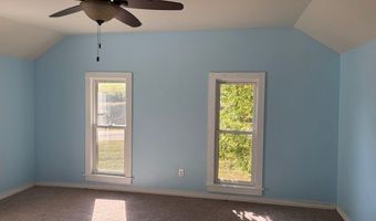 508 N Bluff St, Albany, IL 61230