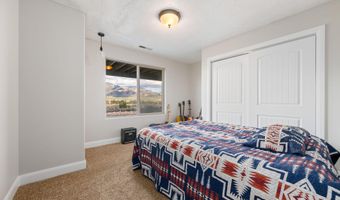 28 W Canal Dr, Brookside, UT 84782