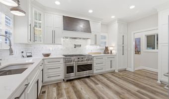 591 LAKE POINTE Dr, Arley, AL 35541