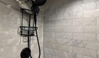 3117 Sora Ave, Audubon Park, KY 40213