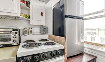 400 Deal Lake Dr 3F, Asbury Park, NJ 07712