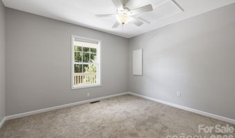 76 Selwyn Rd, Asheville, NC 28806