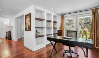 78 Hoyts Hl, Bethel, CT 06801