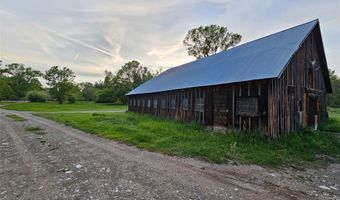 21 Old Boulder Rd, Big Timber, MT 59011