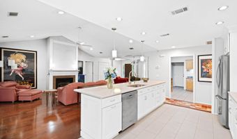 60 Thomas Sumter St, Beaufort, SC 29907