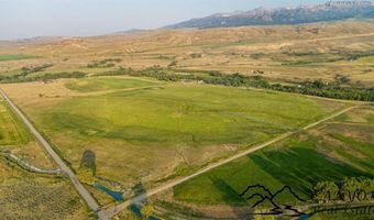 40 Castle Rock Rd, Cody, WY 82414