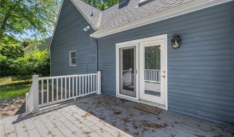 15 Secluded Dr, Narragansett, RI 02882