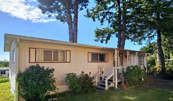 16427 VISTA HILLS Dr 17, Brookings, OR 97415