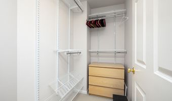2846 Barclay Way, Ann Arbor, MI 48105