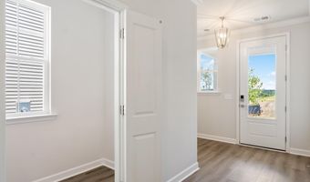 7035 New Horizons Ln, Boiling Springs, SC 29316
