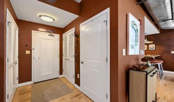 850 ALICEANNA St 301, Baltimore, MD 21202