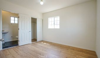 856 W 47th St, Los Angeles, CA 90037