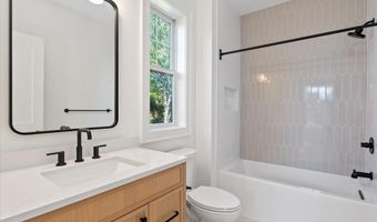4911 37TH St N, Arlington, VA 22207
