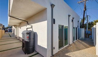 2404 S Cochran Ave, Los Angeles, CA 90016
