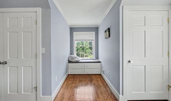 504 Burson Pl, Ann Arbor, MI 48104