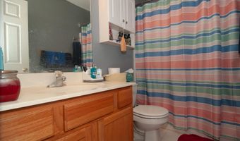 202 W DARBY Cir, Dover, DE 19904