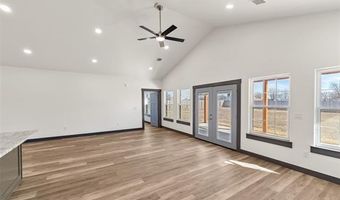 205 Lindsey Ave, Adair, OK 74330
