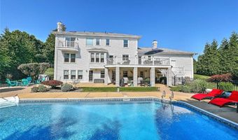 102 Cranberry Ter, Cranston, RI 02921