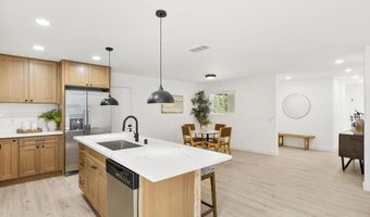 3914 Sherbourne Dr, Oceanside, CA 92056