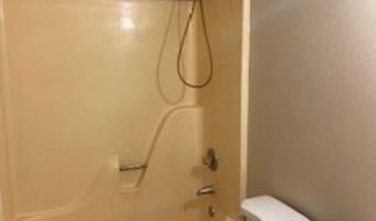 706 S 5th St, Augusta, AR 72006