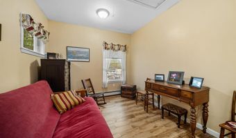 117 Mount Major Hwy, Alton, NH 03810