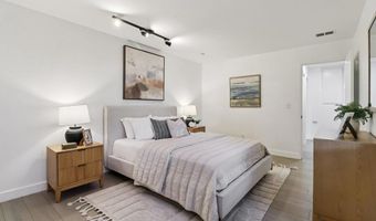 3434 Seabreeze Walk, Oceanside, CA 92056