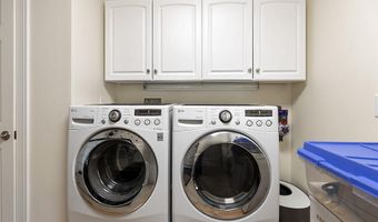 24 Pleasant St, Bangor, ME 04401
