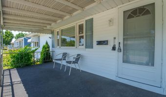 708 WEBB St, Aberdeen, MD 21001