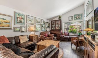 6186 Irena Ave, Camarillo, CA 93012