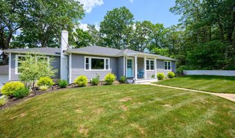 3213 Ridgewood Rd, Allenwood, NJ 08720