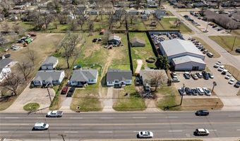 3306 N Rockwell Ave, Bethany, OK 73008